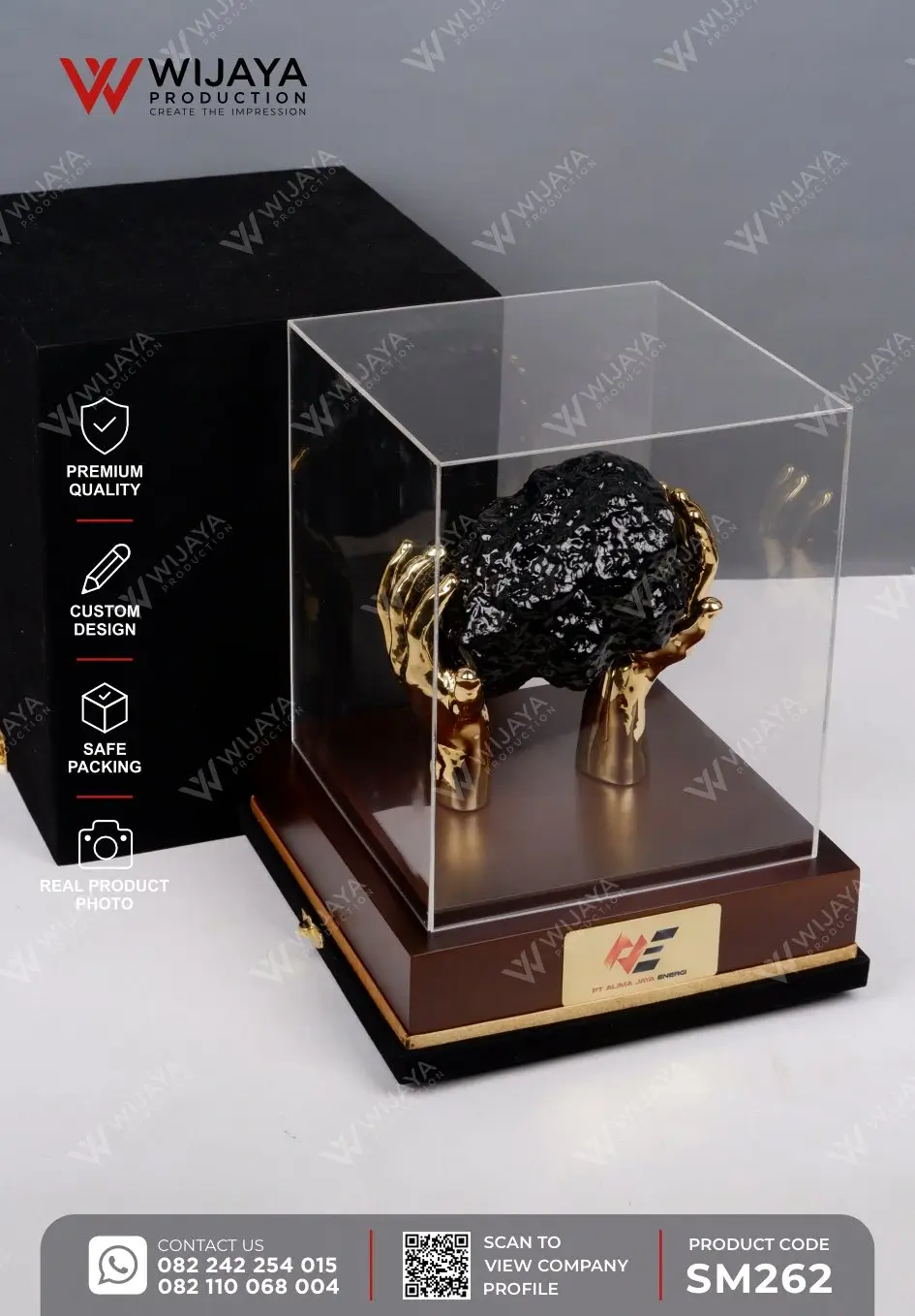 Box Miniatur Custom Tangan Memegang Batu Bara