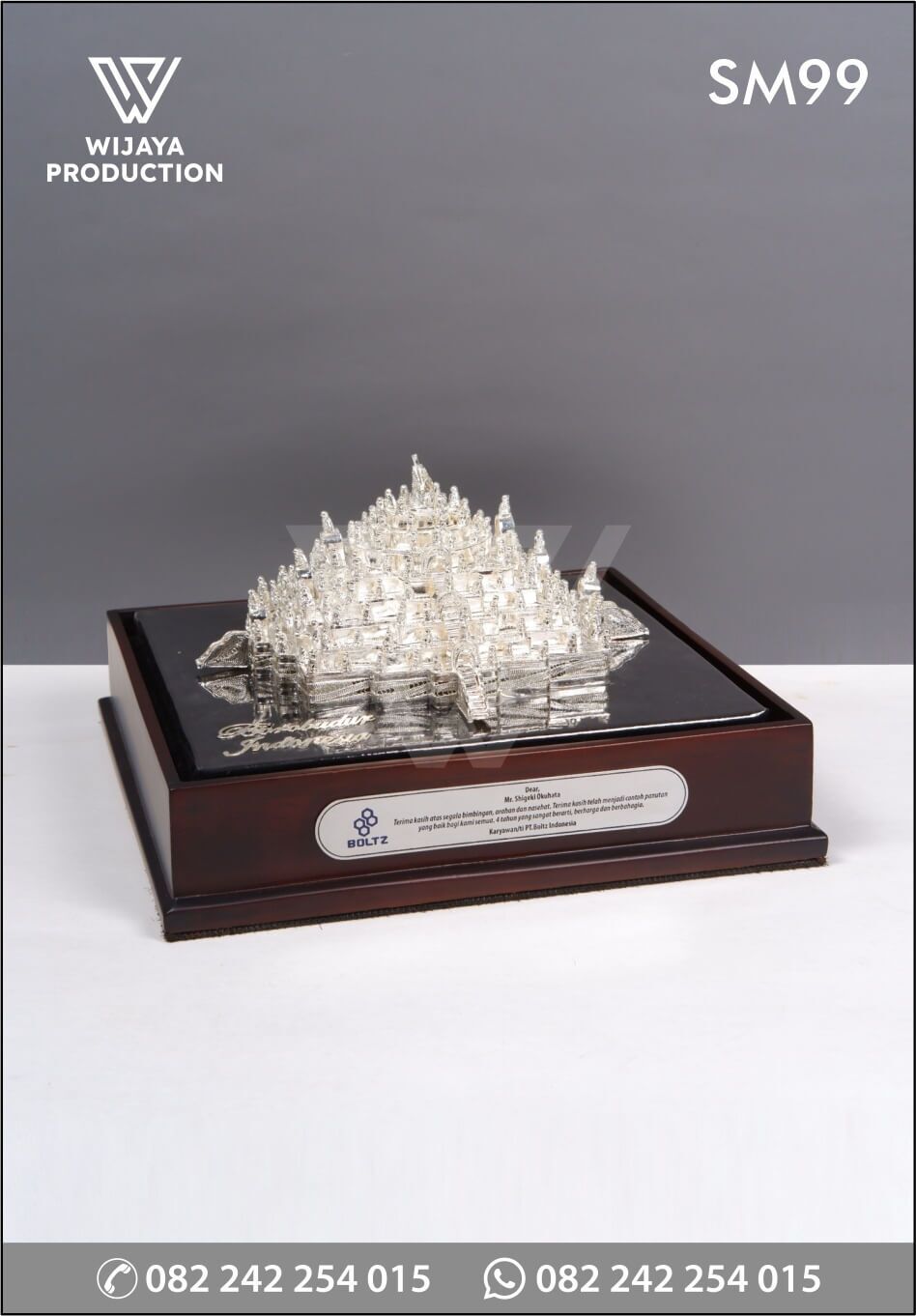 Souvenir Miniatur Candi Borobudur