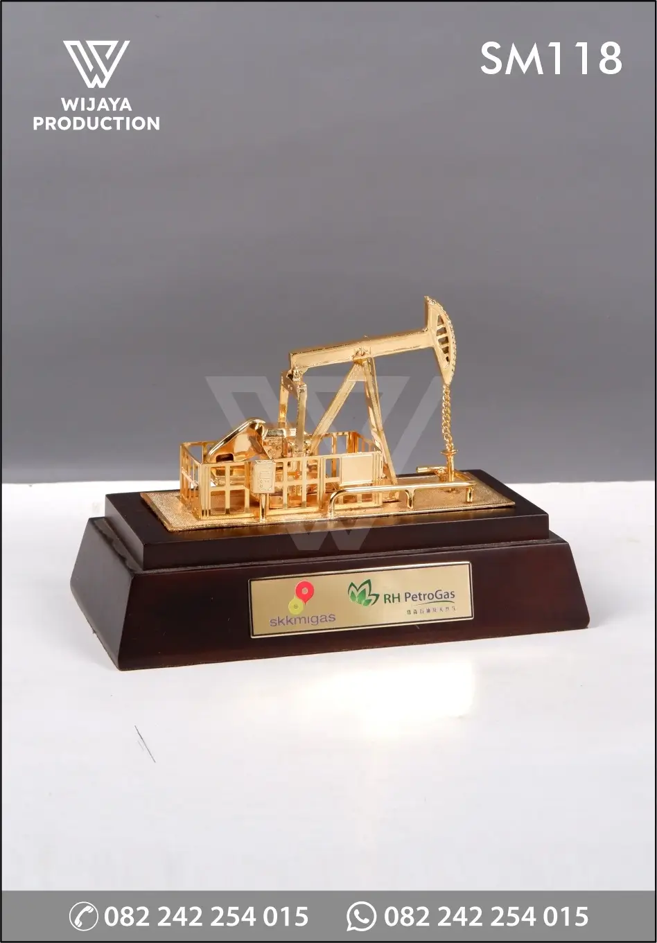 Souvenir Miniatur Sucker Rod Pump RH PetroGas