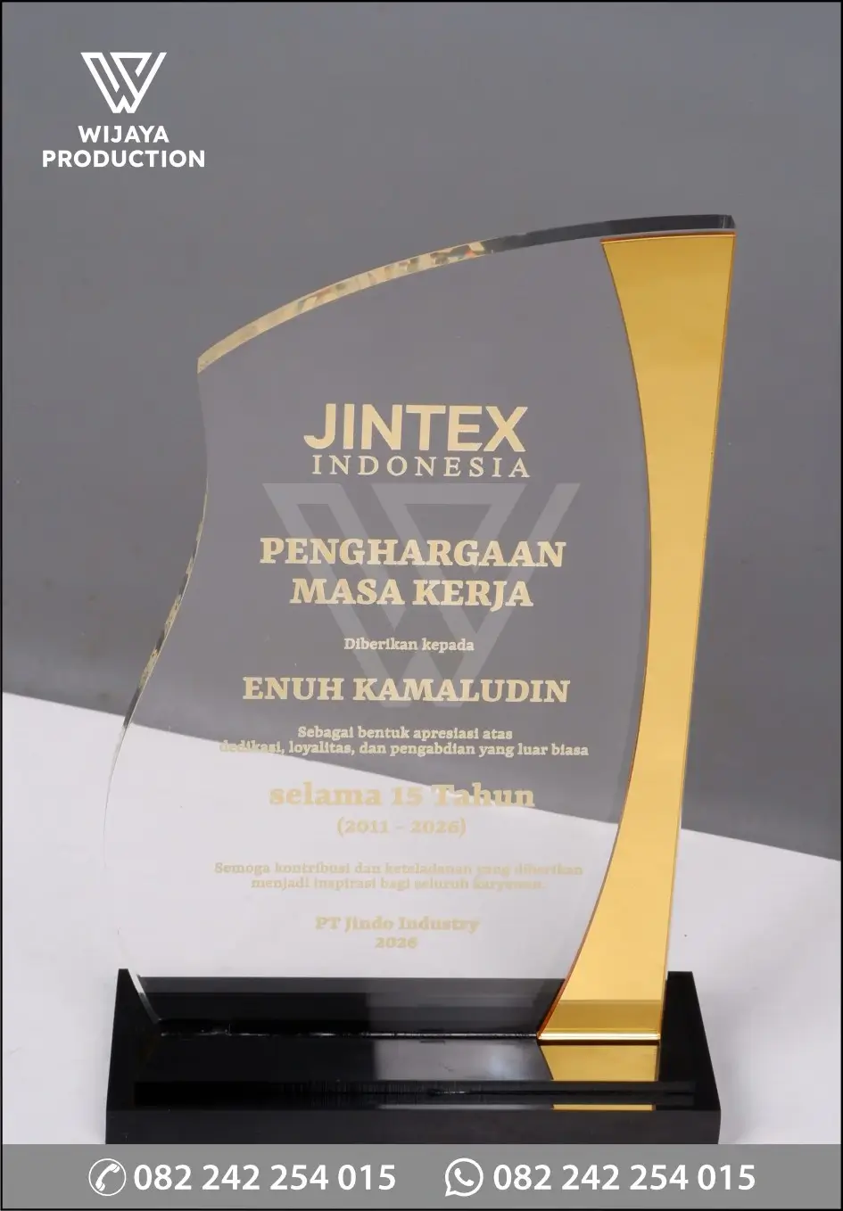 Detail Plakat Akrilik Penghargaan Masa Kerja – Jintex Indonesia