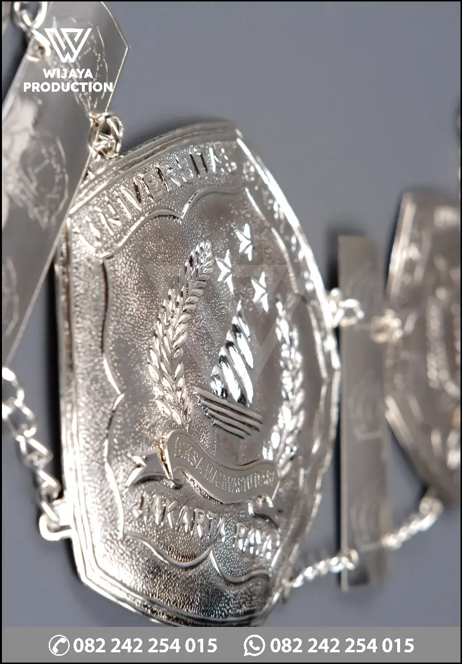 Detail Kalung Rektor Universitas Bhayangkara Jakarta Raya