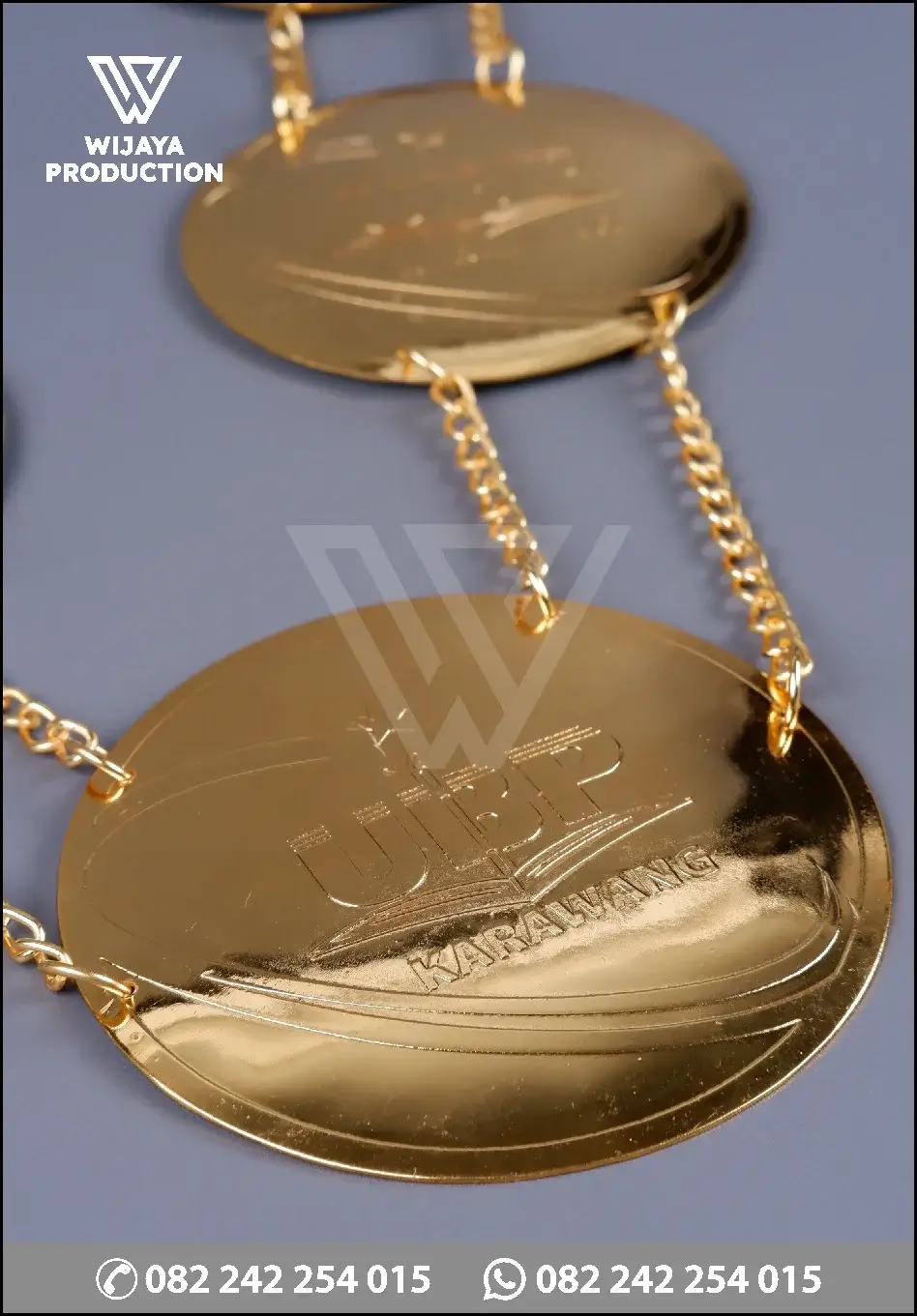 Detail Kalung Rektor UBP Karawang