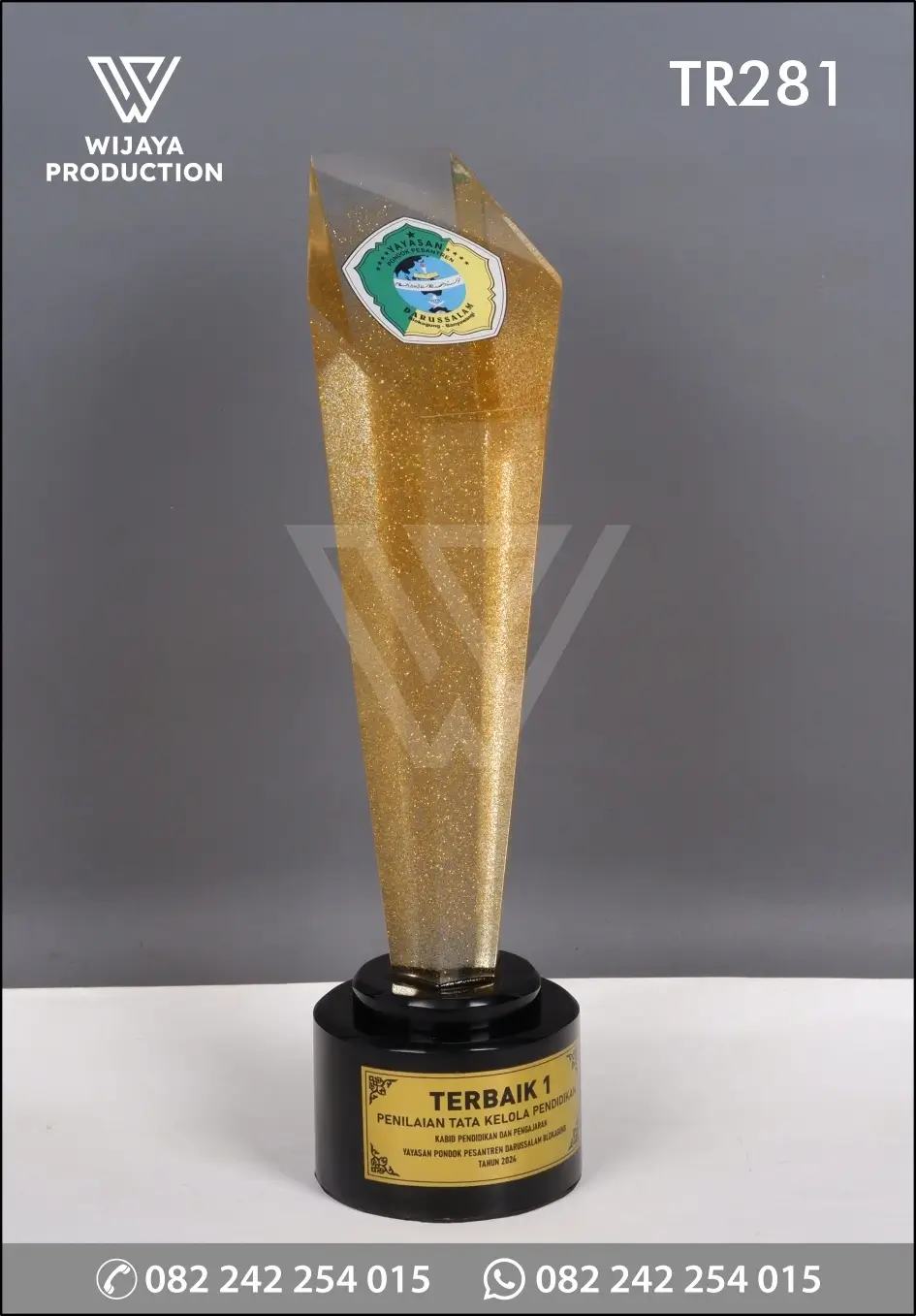 Piala Resin Terbaik 1 Penilaian Tata Kelola Pendidikan