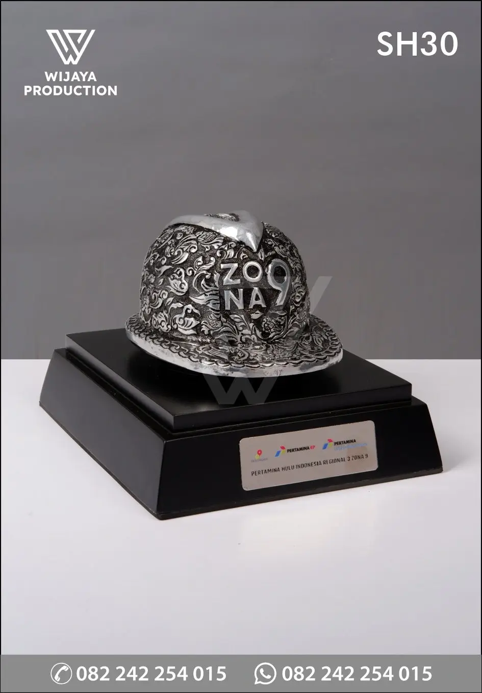 Souvenir Helm Ukir Pertamina Hulu Indonesia Regional 3 Zona 9