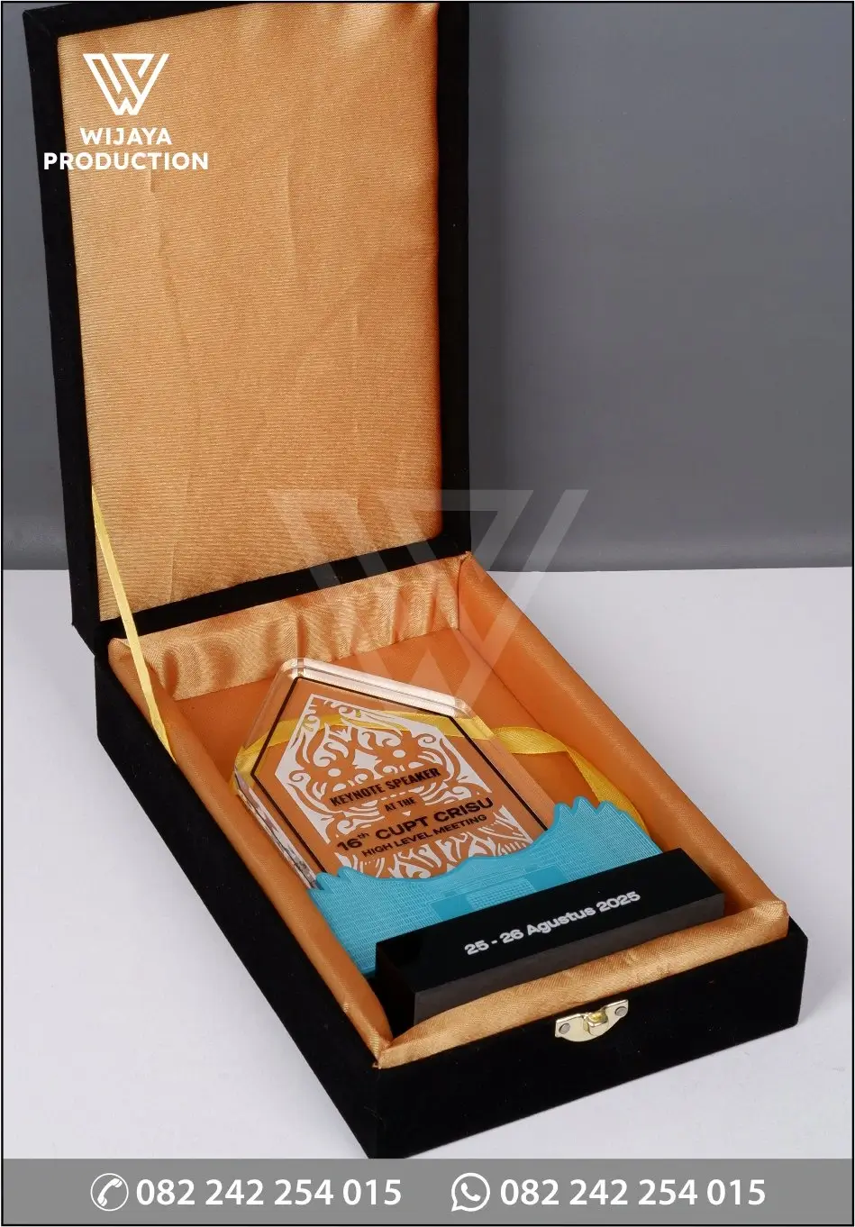 Box Plakat Akrilik Keynote Speaker 16th CUPT CRISU