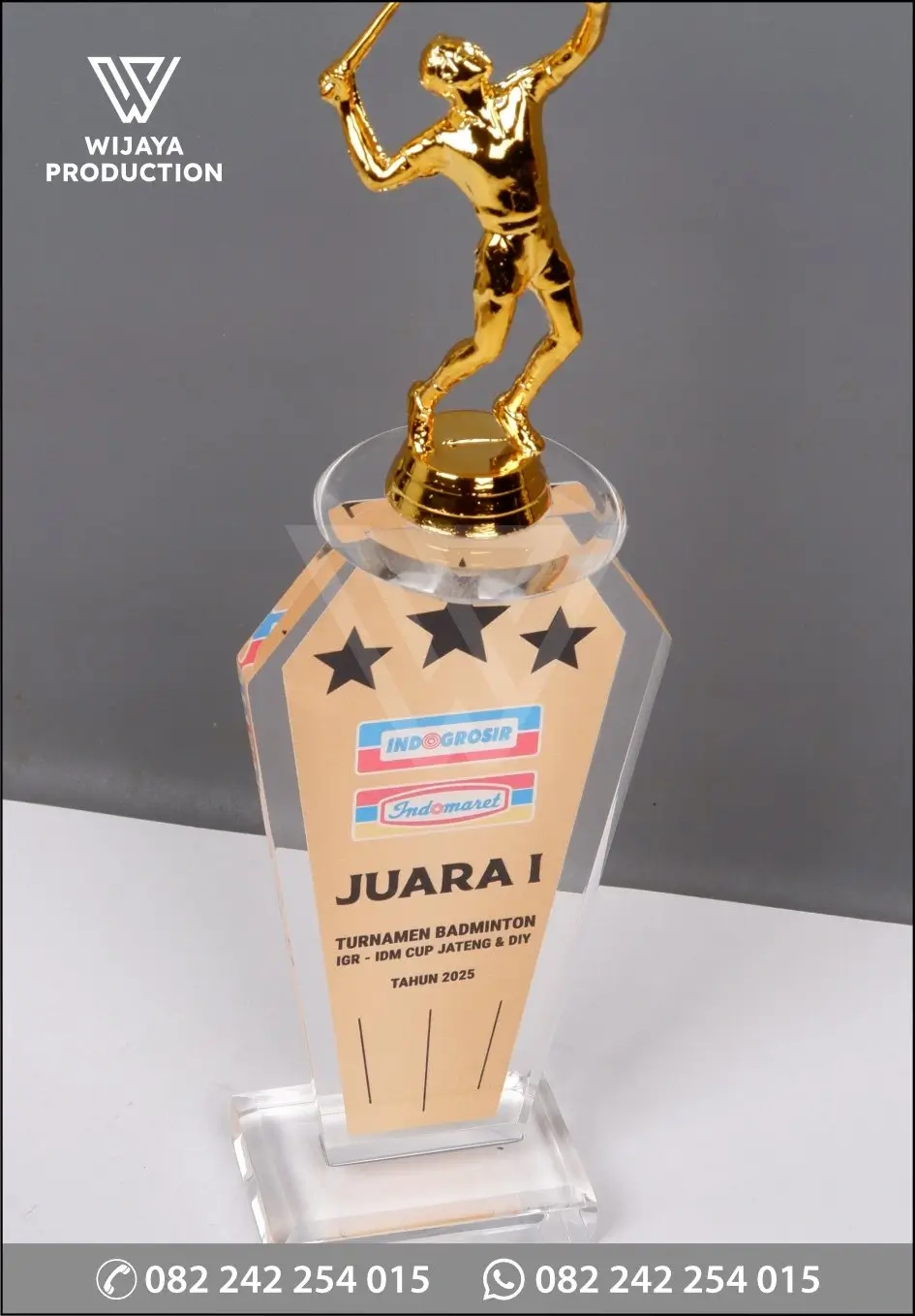Detail Plakat Akrilik Juara Turnamen Badminton – IGR IDM CUP JATENG & DIY