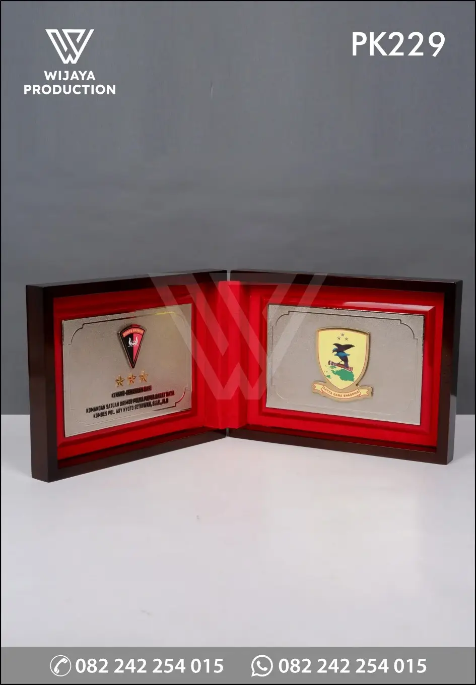 Plakat Kayu Box Double Satuan Brimob Papua Barat Daya