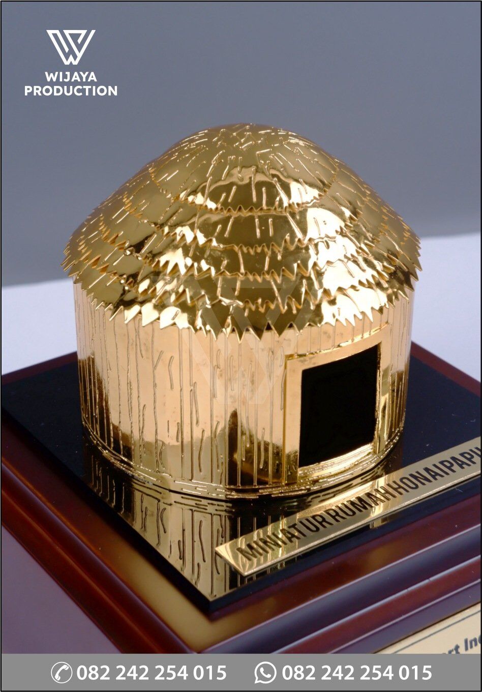 Detail Souvenir Miniatur Rumah Honai Papua