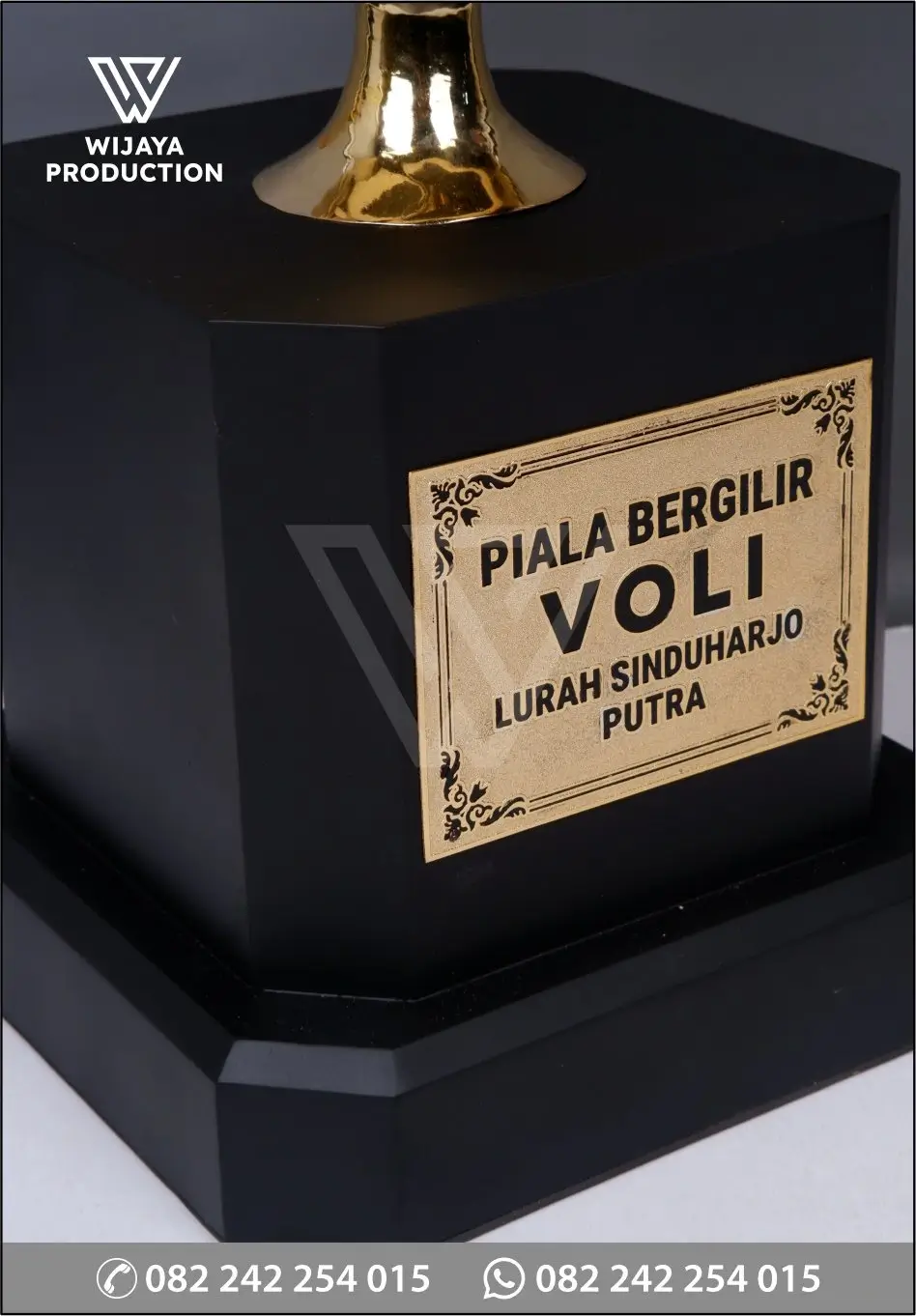 Detail Piala Bergilir Voli Lurah Sinduharjo